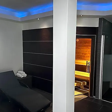 Ξενοδοχείο Central Hotel 4*