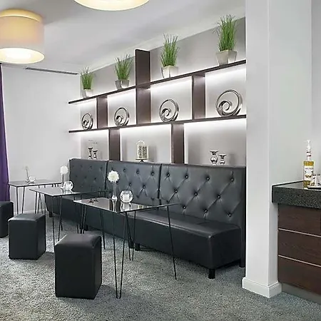 Ξενοδοχείο Central Hotel 4*