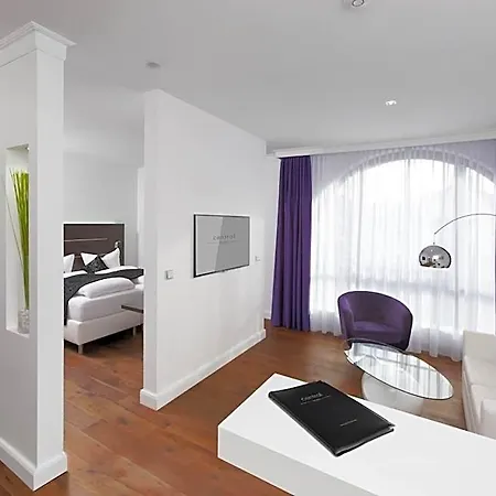 Central Hotel Ξενοδοχείο 4*