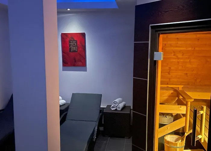 Central Hotel Hotel 4*