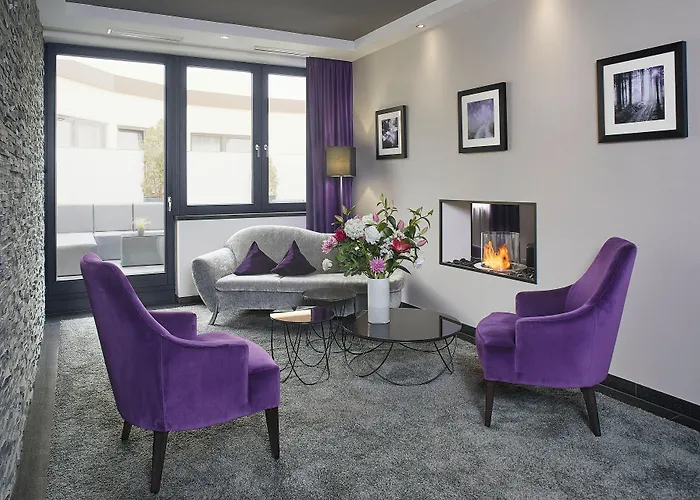 Central Hotel Hotel 4*